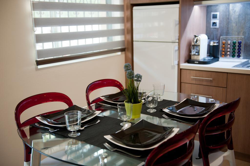 Serenita Apartments Ermones Extérieur photo